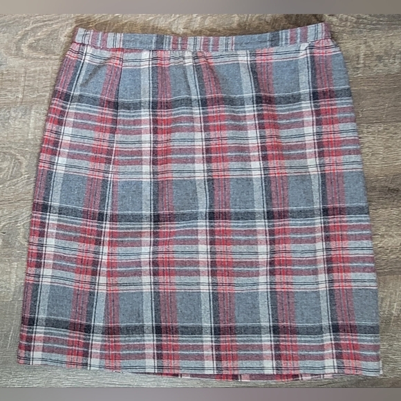 Vintage Pendleton A-Line 100% Wool Midi Skirt Womens 34 Gray & Red Plaid Preppy - Picture 2 of 11